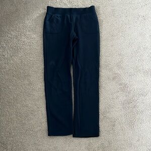Navy blue sweats, straight cut